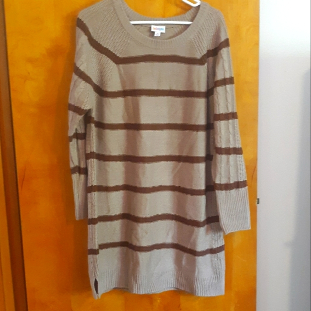 Lularoe Lauren